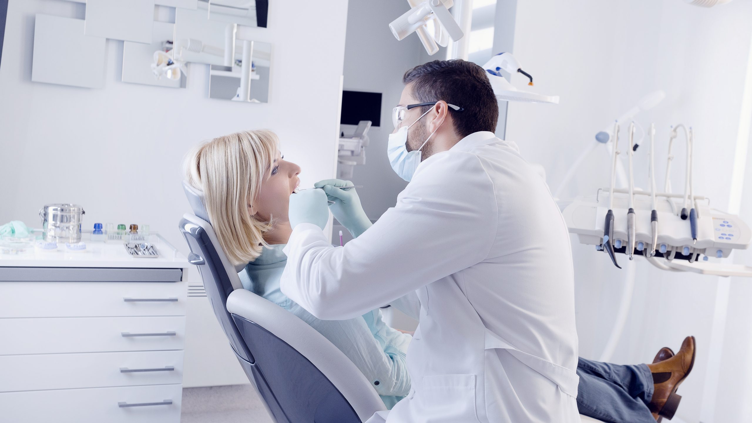 Dentist in Cave Springs, AR